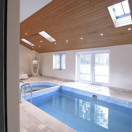 Roundhill Estate Ferienhaus